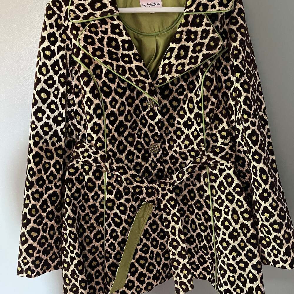 3 Sisters y2k brand new Peacoat